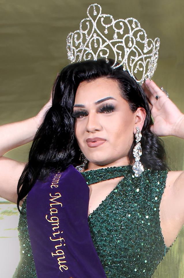 Iiani E Nova, La Femme Magnifique Enhance International winner 2022